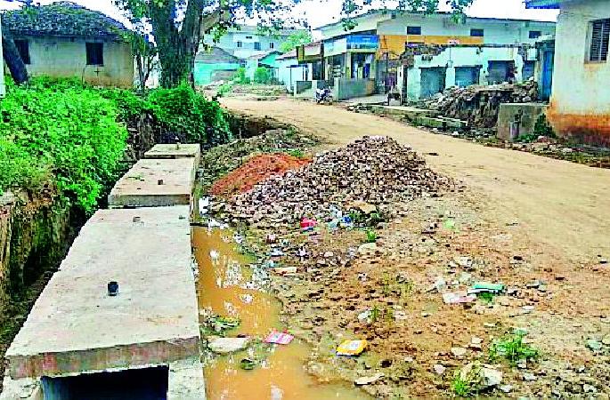 Nothing in the National Highway | अंकिसात राष्ट्रीय महामार्गाचे निकृष्ट काम Nothing in the National Highway | अंकिसात राष्ट्रीय महामार्गाचे निकृष्ट काम
