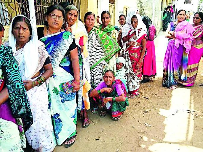 Lok Sabha Election 2019; 65 percent voting | Lok Sabha Election 2019; ६५ टक्के मतदान Lok Sabha Election 2019; 65 percent voting | Lok Sabha Election 2019; ६५ टक्के मतदान