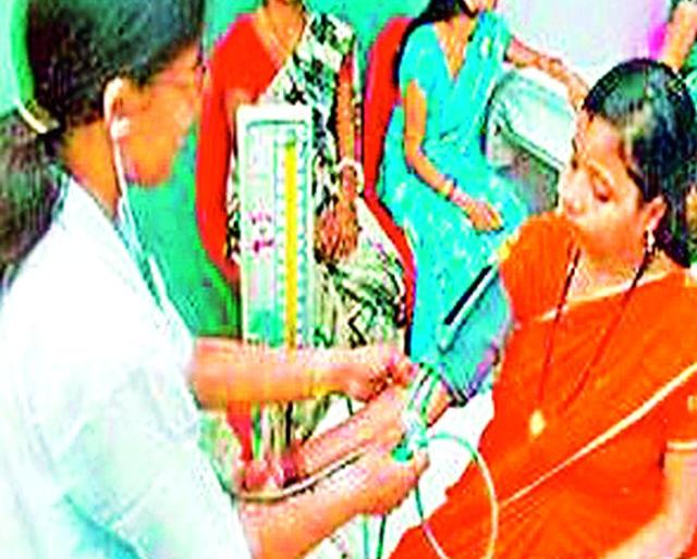 285 villages health clinic | २८५ गावांत हेल्थ क्लिनिक