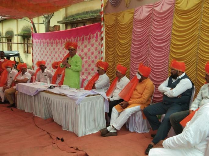 Shiv Sena will plant 61,000 trees across Maharashtra | शिवसेनेच्या वतीने महाराष्ट्रभर करणार ६१ हजार वृक्षारोपण Shiv Sena will plant 61,000 trees across Maharashtra | शिवसेनेच्या वतीने महाराष्ट्रभर करणार ६१ हजार वृक्षारोपण