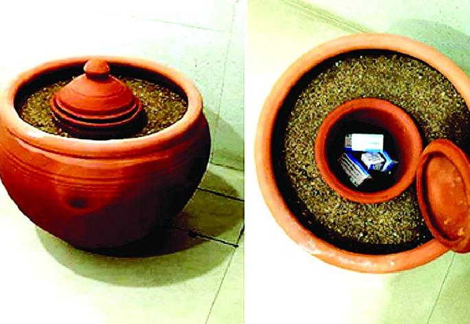 Insulin oil in the clay pot is safe | मातीच्या भांड्यातही इन्सुलीन व्हायल सुरक्षित