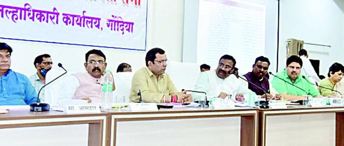 Gondia district will be brought to the top five in the state in the flagship program | फ्लॅगशीप कार्यक्रमात गोंदिया जिल्हा राज्यात पहिल्या पाचमध्ये आणणार