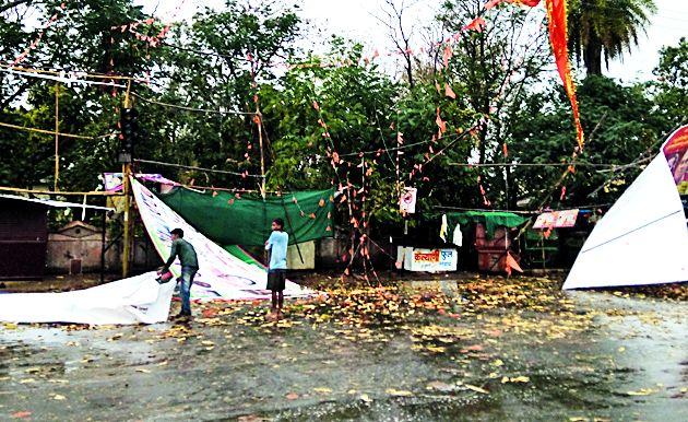 Rainfall in the district | जिल्ह्यात पावसाची हजेरी Rainfall in the district | जिल्ह्यात पावसाची हजेरी