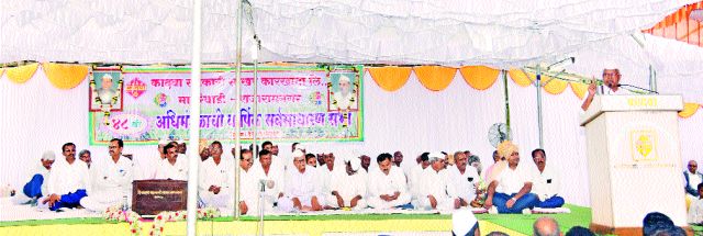 Towards ethanol formation of sludge | कादवाची इथेनॉल निर्मितीकडे वाटचाल