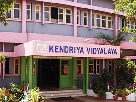 Kendriya Vidyalayas will be started for the Scholar students of Nashik Municipal School | नाशिक महापालिका शाळांमधील स्कॉलर विद्यार्थ्यांसाठी सुरू होणार केंद्रीय विद्यालय Kendriya Vidyalayas will be started for the Scholar students of Nashik Municipal School | नाशिक महापालिका शाळांमधील स्कॉलर विद्यार्थ्यांसाठी सुरू होणार केंद्रीय विद्यालय