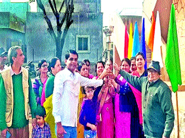 Vinay Elementary School begins sports events | विनय प्राथमिक शाळेत क्रीडा स्पर्धांना प्रारंभ Vinay Elementary School begins sports events | विनय प्राथमिक शाळेत क्रीडा स्पर्धांना प्रारंभ