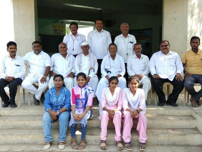 Patil's junior college players selected at the national level | पाटील कनिष्ठ महाविद्यालयाच्या खेळाडूंची राष्टÑीय स्तरावर निवड Patil's junior college players selected at the national level | पाटील कनिष्ठ महाविद्यालयाच्या खेळाडूंची राष्टÑीय स्तरावर निवड