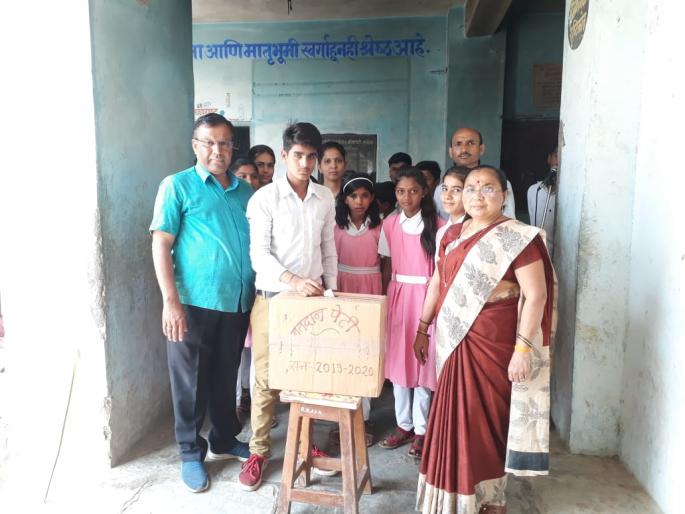 Voting campaign in Alai Vidyalaya | अलई विद्यालयात मतदान अभियान