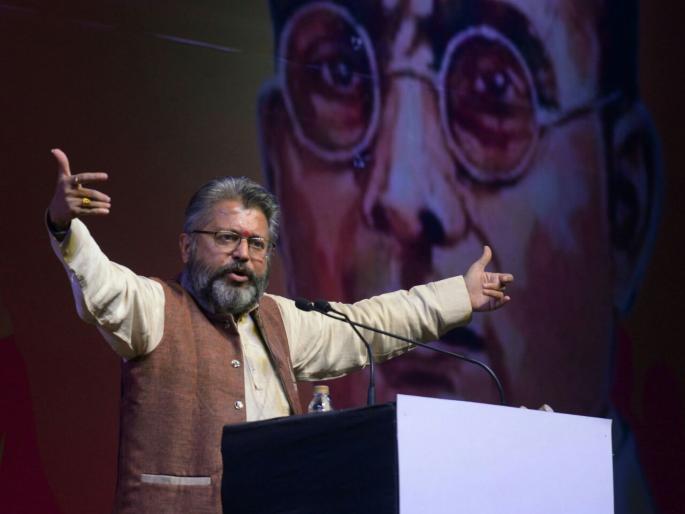 Criticized on Savarkar was the 'Ehsan Firamoshi': Sachchidanand Shevade | सावरकरांवर टीका ही ‘एहसान फरामोशी’ : सच्चिदानंद शेवडे Criticized on Savarkar was the 'Ehsan Firamoshi': Sachchidanand Shevade | सावरकरांवर टीका ही ‘एहसान फरामोशी’ : सच्चिदानंद शेवडे