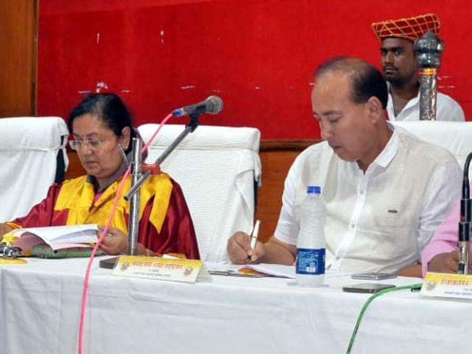 Parbhani: Seventh pay commission is applicable to 6 thousand 5 employees | परभणी :१ हजार ८७ कर्मचाऱ्यांना सातवा वेतन आयोग लागू Parbhani: Seventh pay commission is applicable to 6 thousand 5 employees | परभणी :१ हजार ८७ कर्मचाऱ्यांना सातवा वेतन आयोग लागू