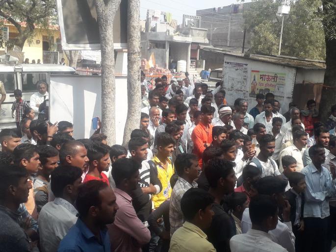 Suspected of abandoning thief ... | चोर सोडून संन्याशावर संशय... Suspected of abandoning thief ... | चोर सोडून संन्याशावर संशय...