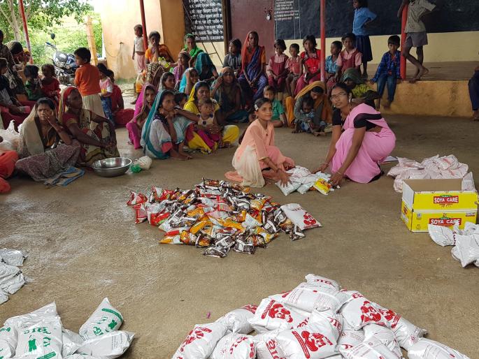 Dietary Supplements for Malnourished Children | चहार्डी येथे कुपोषित बालकांना आहार साहित्य वाटप Dietary Supplements for Malnourished Children | चहार्डी येथे कुपोषित बालकांना आहार साहित्य वाटप