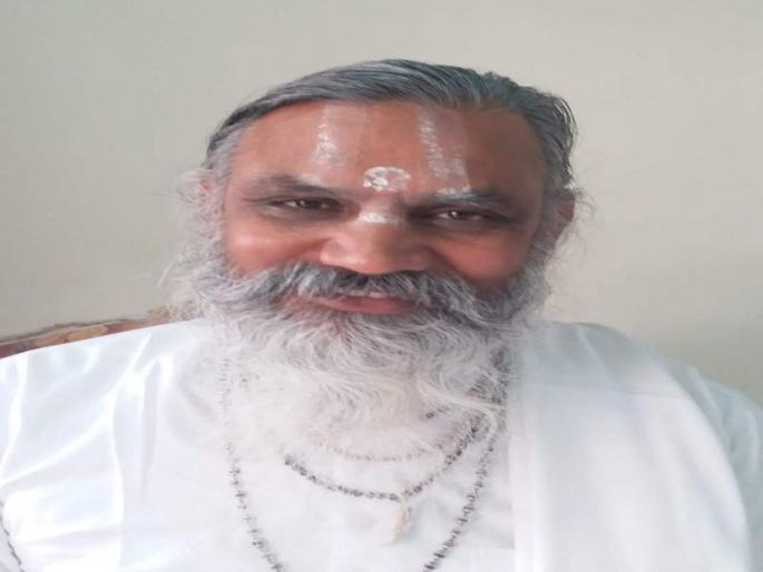 Liquor shops are allowed in the state, so why not temples? Question of Ramsanehidas Maharaj | राज्यात मद्य दुकानांना परवानगी, मग मंदिरांना का नाही? रामसनेहीदास महाराजांचा सवाल Liquor shops are allowed in the state, so why not temples? Question of Ramsanehidas Maharaj | राज्यात मद्य दुकानांना परवानगी, मग मंदिरांना का नाही? रामसनेहीदास महाराजांचा सवाल