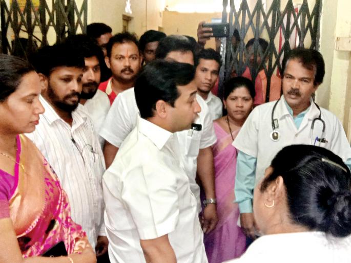 Establish a separate room behind the corona: Nitesh Rane | corona virus-कोरोनाच्या पार्श्वभूमीवर स्वतंत्र कक्ष स्थापन करा : नीतेश राणे Establish a separate room behind the corona: Nitesh Rane | corona virus-कोरोनाच्या पार्श्वभूमीवर स्वतंत्र कक्ष स्थापन करा : नीतेश राणे