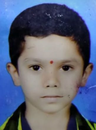 The body of the missing boy was found in Kunzar after 3 hours | कुंझर येथील बेपत्ता मुलाचा मृतदेह सापडला ४८ तासांनी The body of the missing boy was found in Kunzar after 3 hours | कुंझर येथील बेपत्ता मुलाचा मृतदेह सापडला ४८ तासांनी