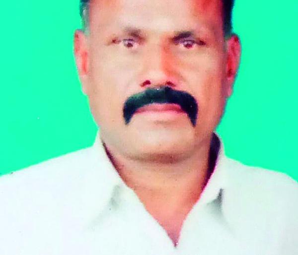 Fire extinguish a farmer's death | आग विझवताना शेतकऱ्याचा जळून मृत्यू Fire extinguish a farmer's death | आग विझवताना शेतकऱ्याचा जळून मृत्यू