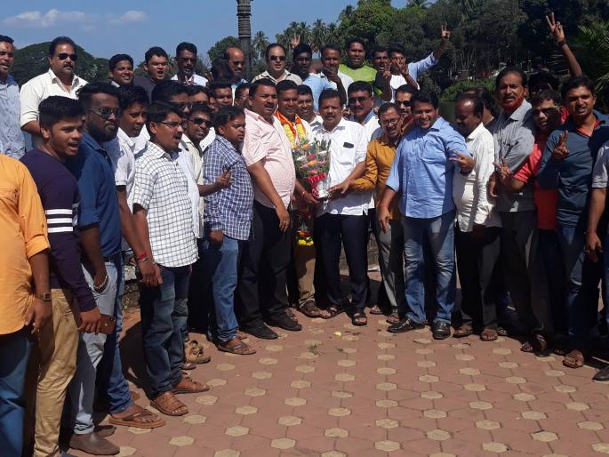 BJP's stronghold was maintained by BJP, Akram Khan won | बांद्याचा गड भाजपने राखला, अक्रम खान विजयी  BJP's stronghold was maintained by BJP, Akram Khan won | बांद्याचा गड भाजपने राखला, अक्रम खान विजयी