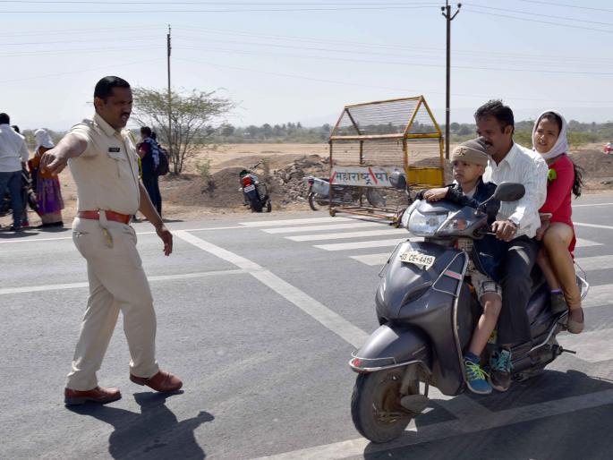  338 Action on Uninhaldt Two Wheelers | ३३८ विनाहेल्मेट दुचाकीस्वारांवर कारवाई