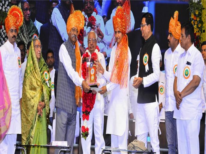 Justice, Freedom, Samata Danger: Suresh Dwashashivard | न्याय, स्वातंत्र्य, समता धोक्यात : सुरेश द्वादशीवार Justice, Freedom, Samata Danger: Suresh Dwashashivard | न्याय, स्वातंत्र्य, समता धोक्यात : सुरेश द्वादशीवार