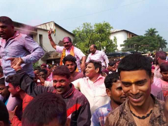 Igatpuri, Trivambak retains the grip of army and BJP | इगतपुरी, त्र्यंबकमध्ये सेना-भाजपाची पकड कायम Igatpuri, Trivambak retains the grip of army and BJP | इगतपुरी, त्र्यंबकमध्ये सेना-भाजपाची पकड कायम