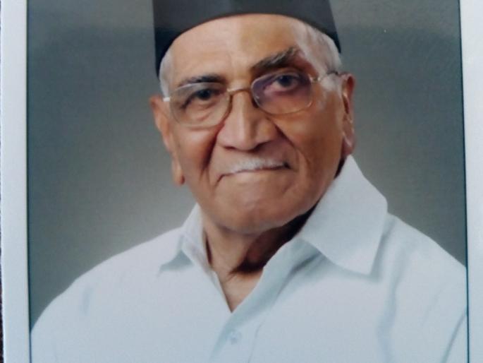 Sangli Bhushan Award for Ramchandra Velankar | सांगली जिल्ह्याचे नाव उज्ज्वल करणाऱ्या रामचंद्र वेलणकरांना सांगली भूषण पुरस्कार Sangli Bhushan Award for Ramchandra Velankar | सांगली जिल्ह्याचे नाव उज्ज्वल करणाऱ्या रामचंद्र वेलणकरांना सांगली भूषण पुरस्कार