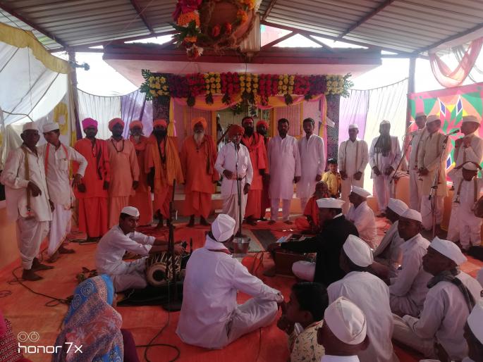 Dutt's birth anniversary in time | वेळूंजे गावात दत्त जयंती Dutt's birth anniversary in time | वेळूंजे गावात दत्त जयंती