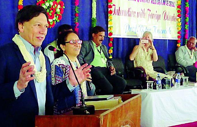 Guidance on 'Role for Disadvantages and the Role of Peace' | ‘अणुक्षेपणास्त्राचे तोटे व शांततेसाठी भूमिका’ विषयावर मार्गदर्शन Guidance on 'Role for Disadvantages and the Role of Peace' | ‘अणुक्षेपणास्त्राचे तोटे व शांततेसाठी भूमिका’ विषयावर मार्गदर्शन