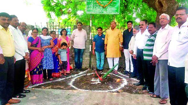 42 'Open Space' will be decorated | ४२ ‘ओपन स्पेस’ होणार सुशोभित
