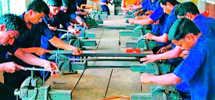 1488 admissions to ITI; The most preferred electrician | ‘आयटीआय’ला झाले १४८८ प्रवेश; सर्वाधिक पसंती इलेक्ट्रीशियनला 1488 admissions to ITI; The most preferred electrician | ‘आयटीआय’ला झाले १४८८ प्रवेश; सर्वाधिक पसंती इलेक्ट्रीशियनला