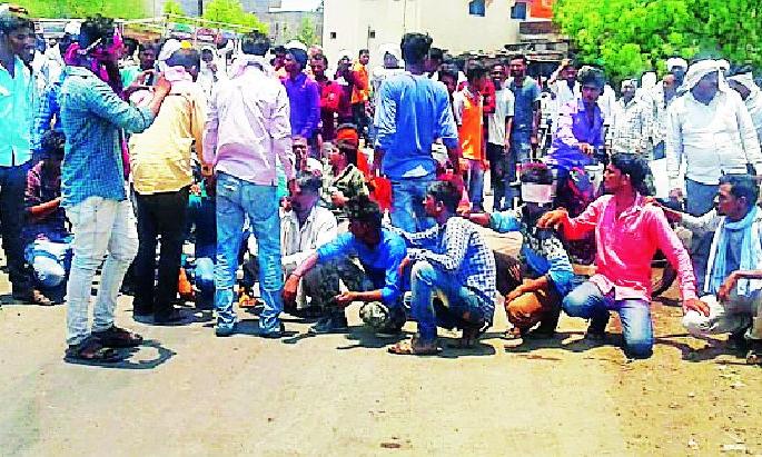 Woman in Bali | पाणीटंचाईने घेतला माळेगावात महिलेचा बळी Woman in Bali | पाणीटंचाईने घेतला माळेगावात महिलेचा बळी