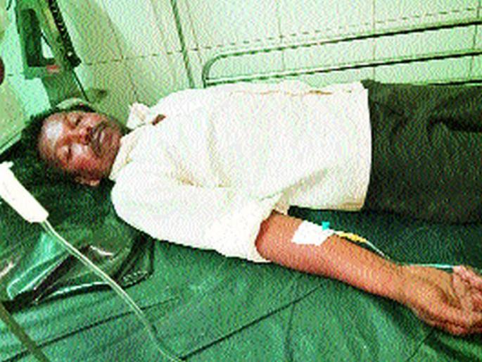  Seeking water for farming; Filed the complaint | शेतीसाठी पाणी मागणाया सचिवास मारहाण; गुन्हा दाखल