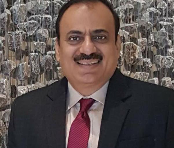 Transfer of Additional Municipal Commissioner Meena; Narrated by Ajay Gulhane | मनपाचे अतिरिक्त आयुक्त मीना यांची बदली; अजय गुल्हाने यांची वर्णी Transfer of Additional Municipal Commissioner Meena; Narrated by Ajay Gulhane | मनपाचे अतिरिक्त आयुक्त मीना यांची बदली; अजय गुल्हाने यांची वर्णी