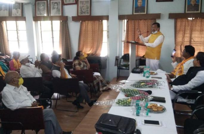 Roadblocks and protests if attempts are made to threaten the political future of OBCs | ओबीसीचे राजकीय भवितव्य धोक्यात आणण्याचा प्रयत्न केल्यास रास्ता रोको आणि निदर्शने