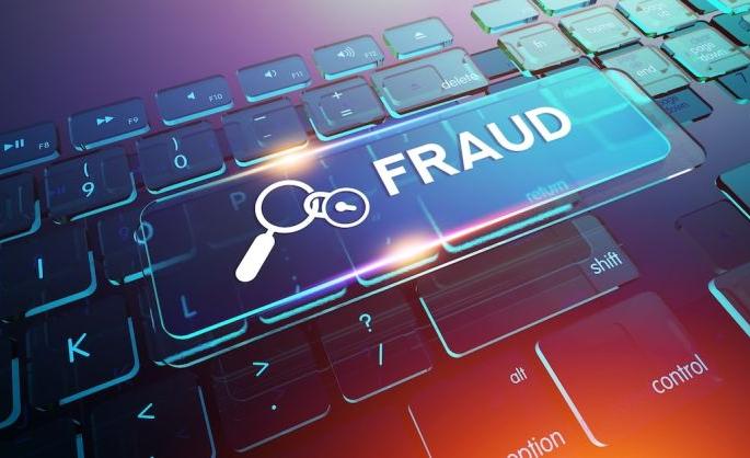 Fraud of Rs 135 crore exposed in six days in Nagpur | ठगबाजांच्या विळख्यात उपराजधानी; सहा दिवसात १३५ कोटींची फसवणूक उघडकीस