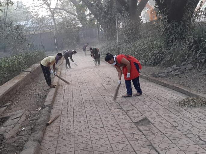 7th consecutive Sunday cleaning campaign, 3 tonnes of waste and plastic collected | सलग ३७ व्या रविवारी स्वच्छता मोहीम, १२ टन कचरा व प्लास्टिक गोळा 7th consecutive Sunday cleaning campaign, 3 tonnes of waste and plastic collected | सलग ३७ व्या रविवारी स्वच्छता मोहीम, १२ टन कचरा व प्लास्टिक गोळा