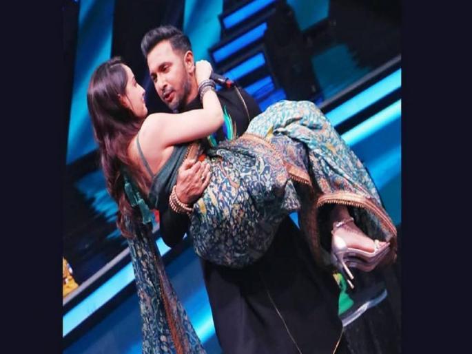 Nora Fatehi shared the video with Teresa, which went viral on social media. | 'त्या' वादग्रस्त व्हिडीओनंतर नोरा फतेहीने शेअर केला टेरेंसासोबतचा व्हिडीओ, सोशल मीडियावर व्हायरल Nora Fatehi shared the video with Teresa, which went viral on social media. | 'त्या' वादग्रस्त व्हिडीओनंतर नोरा फतेहीने शेअर केला टेरेंसासोबतचा व्हिडीओ, सोशल मीडियावर व्हायरल