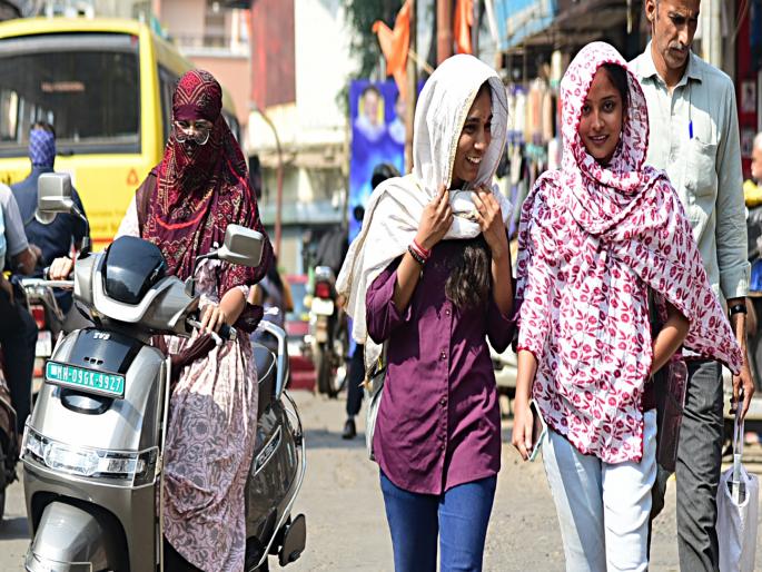 Maximum temperature 38 degree in Kolhapur district on Tuesday | कोल्हापूरचा पारा चढला; तगमग वाढली!; दुपारी घराबाहेर पडणे मुश्कील Maximum temperature 38 degree in Kolhapur district on Tuesday | कोल्हापूरचा पारा चढला; तगमग वाढली!; दुपारी घराबाहेर पडणे मुश्कील