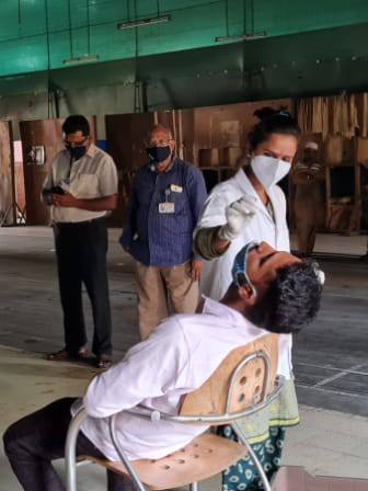 Municipal squads take action against 82 persons | महापालिका पथकांची ८२ व्यक्तींवर कारवाई Municipal squads take action against 82 persons | महापालिका पथकांची ८२ व्यक्तींवर कारवाई