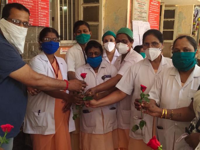 CoronaVirus Lockdown: Celebrate Nurses Day in Savitribai | CoronaVirus Lockdown : सावित्रीबाईमध्ये परिचारिका दिन साजरा CoronaVirus Lockdown: Celebrate Nurses Day in Savitribai | CoronaVirus Lockdown : सावित्रीबाईमध्ये परिचारिका दिन साजरा