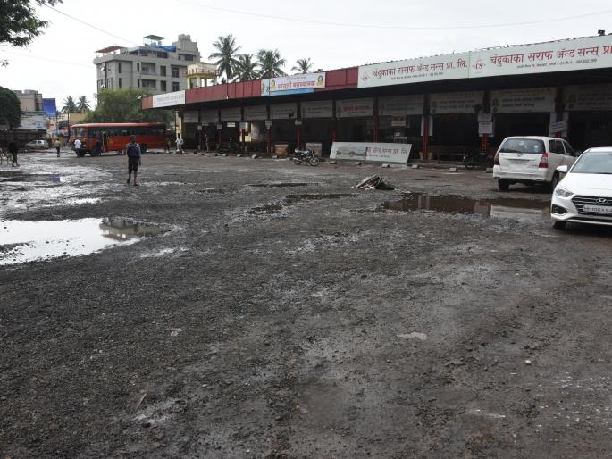 Sangli-Kolhapur-Islampur road is still closed | सांगली-कोल्हापूर-इस्लामपूर मार्ग अद्याप बंदच Sangli-Kolhapur-Islampur road is still closed | सांगली-कोल्हापूर-इस्लामपूर मार्ग अद्याप बंदच