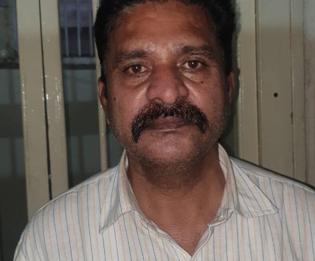 Arrest of the then Deputy Director of Sports and Sports Guide in a fake sports certificate case | बनावट क्रीडा प्रमाणपत्रप्रकरणी तत्कालीन क्रीडा उपसंचालक व क्रीडा मार्गदर्शक यांना अटक
