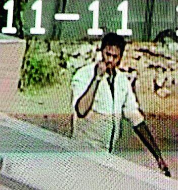 This thief is not in your society, right? | हा चोर तुमच्या सोसायटीत तर आला नाही ना? This thief is not in your society, right? | हा चोर तुमच्या सोसायटीत तर आला नाही ना?