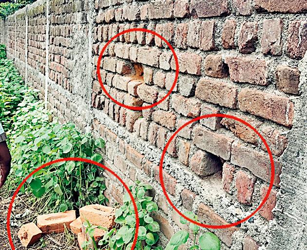 Imagine to break the discipline | शिस्त मोडण्यासाठी शक्कल Imagine to break the discipline | शिस्त मोडण्यासाठी शक्कल