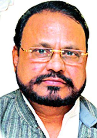 Badnera, Akoli, 'Model' over bridge at the railway station | बडनेरा, अकोली, ‘मॉडेल’ रेल्वे स्थानकावर ओव्हर ब्रिज Badnera, Akoli, 'Model' over bridge at the railway station | बडनेरा, अकोली, ‘मॉडेल’ रेल्वे स्थानकावर ओव्हर ब्रिज