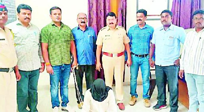 The accused arrested on the wedding ceremony arrest the accused | विवाह समारंभात चोरी करणाऱ्या आरोपीला अटक