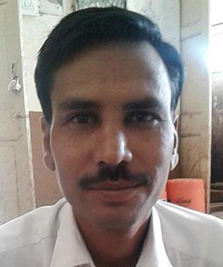 Bus-bike accident; The lawyer was killed on the spot | बस-दुचाकी अपघात; वकील जागीच ठार Bus-bike accident; The lawyer was killed on the spot | बस-दुचाकी अपघात; वकील जागीच ठार
