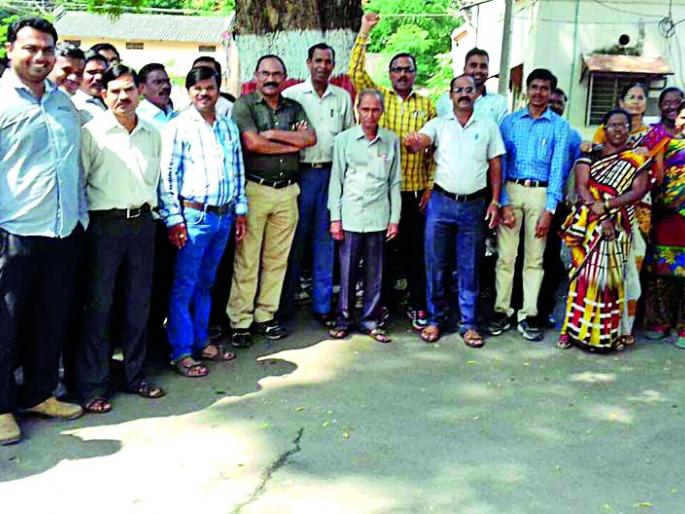 Workmen's Movement of Revenue Employee Association | महसूल कर्मचारी संघटनेचे कामबंद आंदोलन Workmen's Movement of Revenue Employee Association | महसूल कर्मचारी संघटनेचे कामबंद आंदोलन