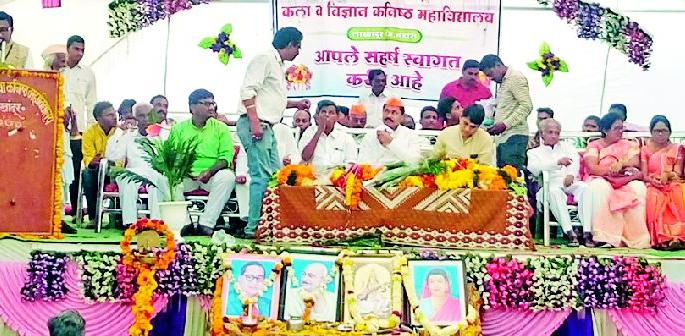 Paddy growers will get Rs 500 | धान उत्पादकांना मिळणार ५०० रूपयांची दरवाढ Paddy growers will get Rs 500 | धान उत्पादकांना मिळणार ५०० रूपयांची दरवाढ