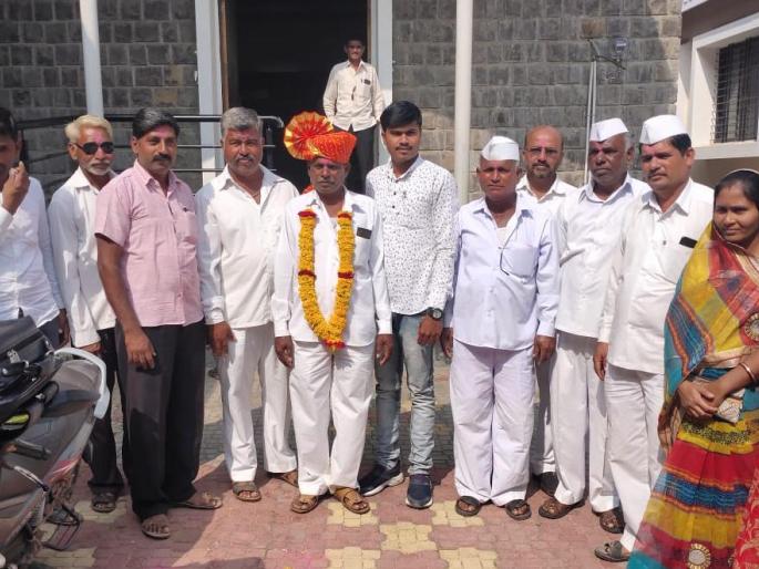 Suryavanshi as President of Chichondi Society | चिचोंडी सोसायटी अध्यक्षपदी सूर्यवंशी Suryavanshi as President of Chichondi Society | चिचोंडी सोसायटी अध्यक्षपदी सूर्यवंशी