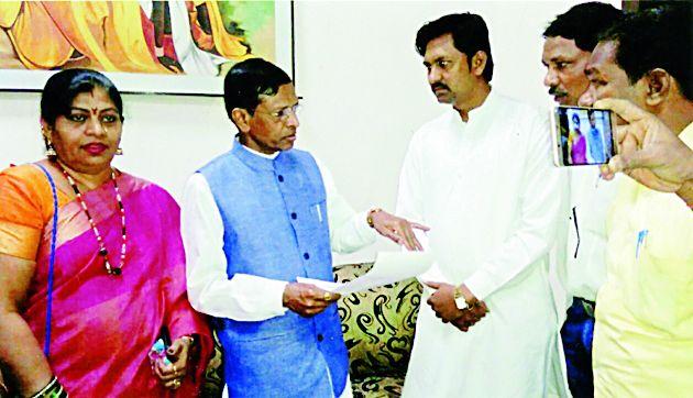 Immediately implement the order of the court | न्यायालयाच्या आदेशाची तातडीने अंमलबजावणी करावी